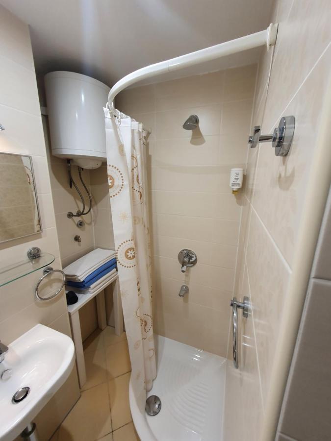 Janja Apartment Novigrad Istria Eksteriør billede